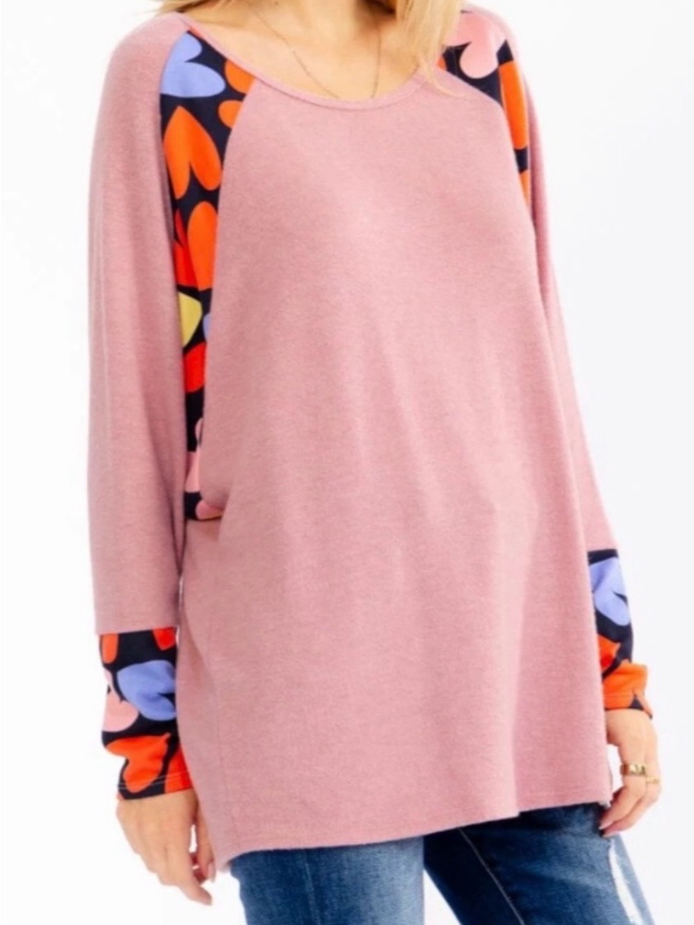 Women's Pink Raglan Sleeve Knit Top with Heart Accents - Picture 2 of 3